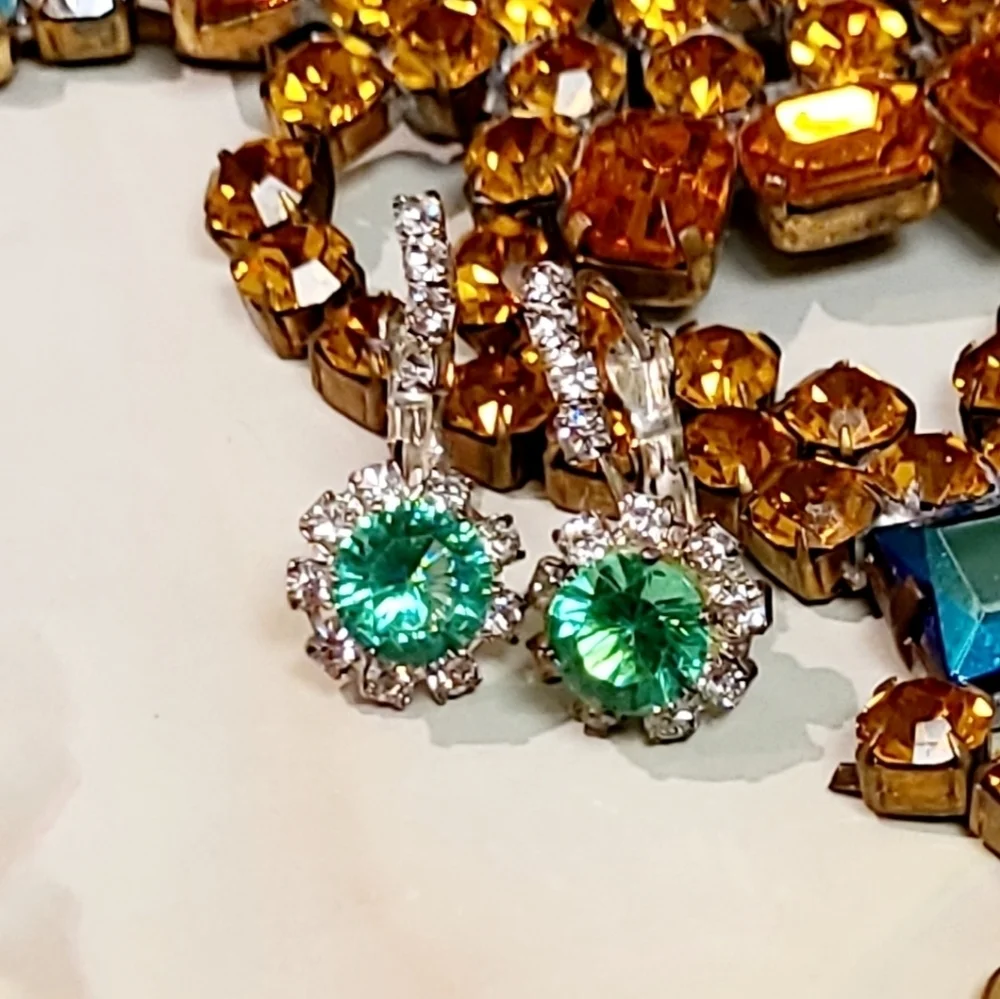 Vintage Green Crystal Rhinestone Lever back Earrings